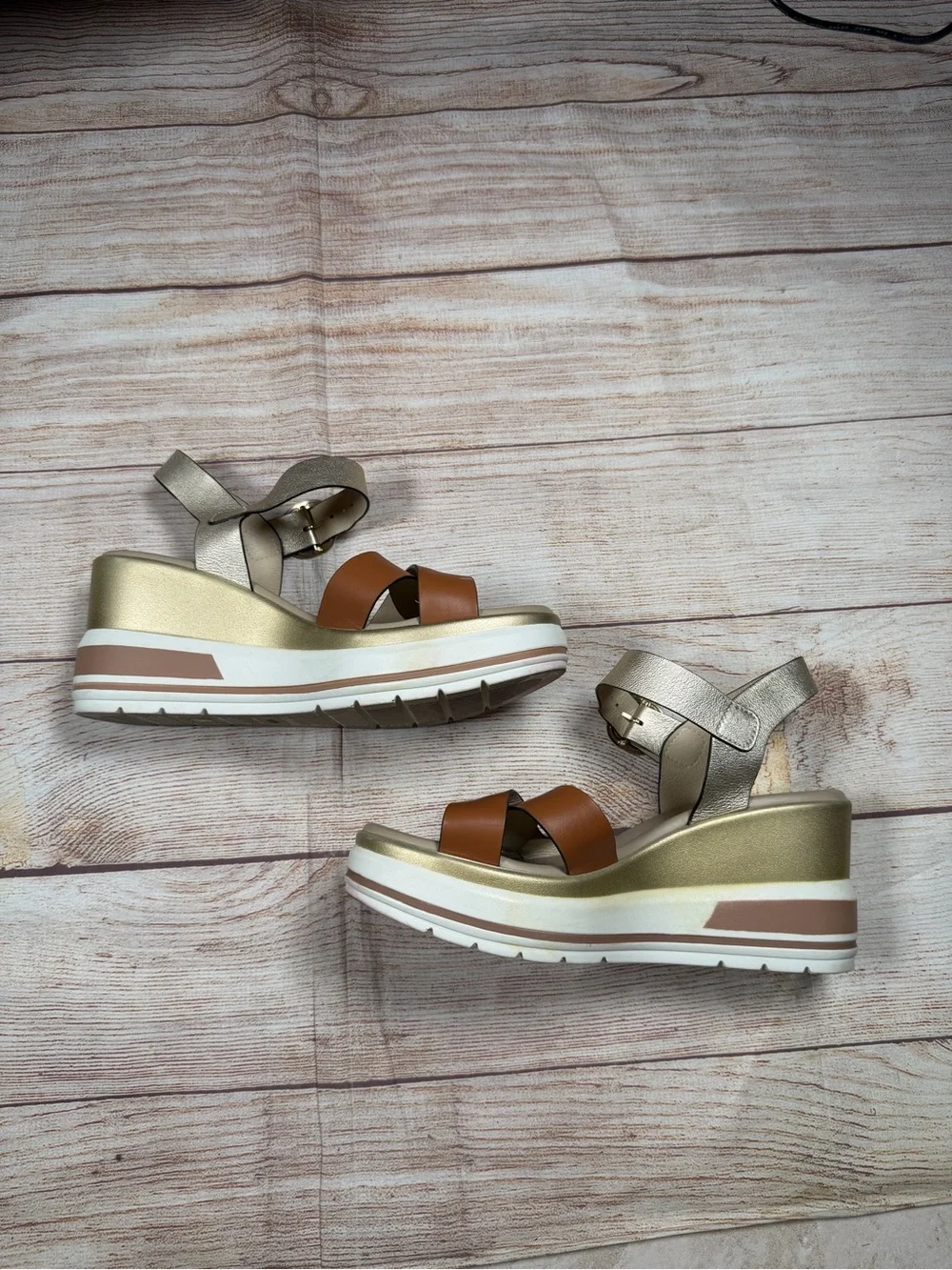 Nero Giardini Metallic Gold & Brown Wedge Sandals